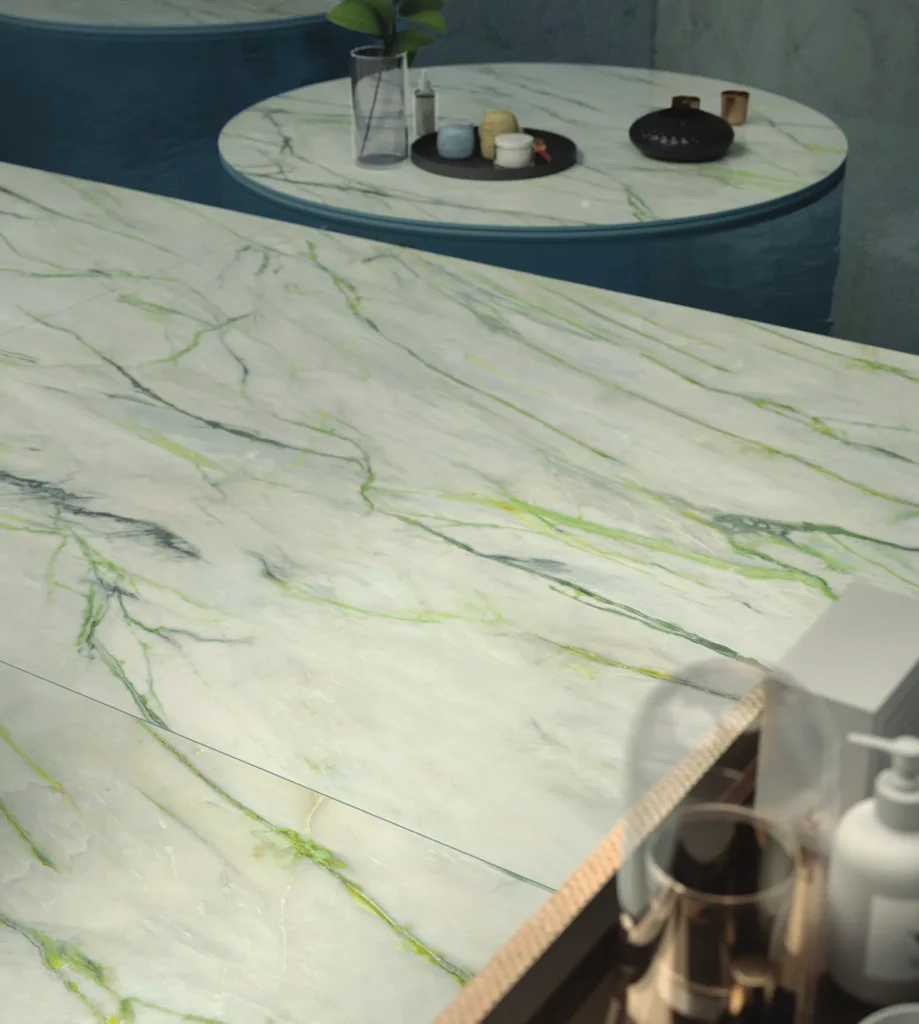 Bề mặt CALACATTA GREEN trong không gian minh họa