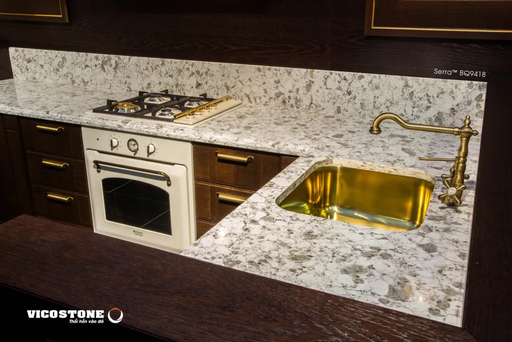 Bề mặt Serra BQ9418 trong không gian minh họa